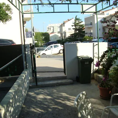 Iv&an Apartman Makarska