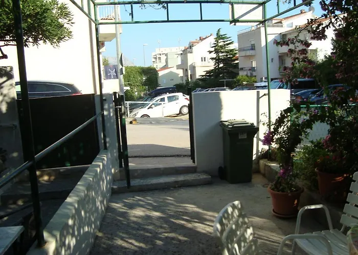 Iv&an Apartment Makarska